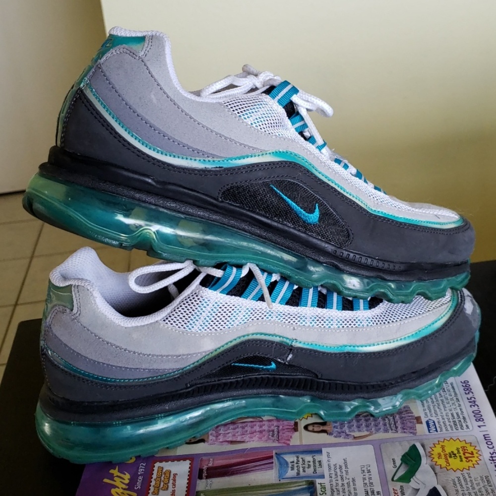 Nike Air Max 24-7